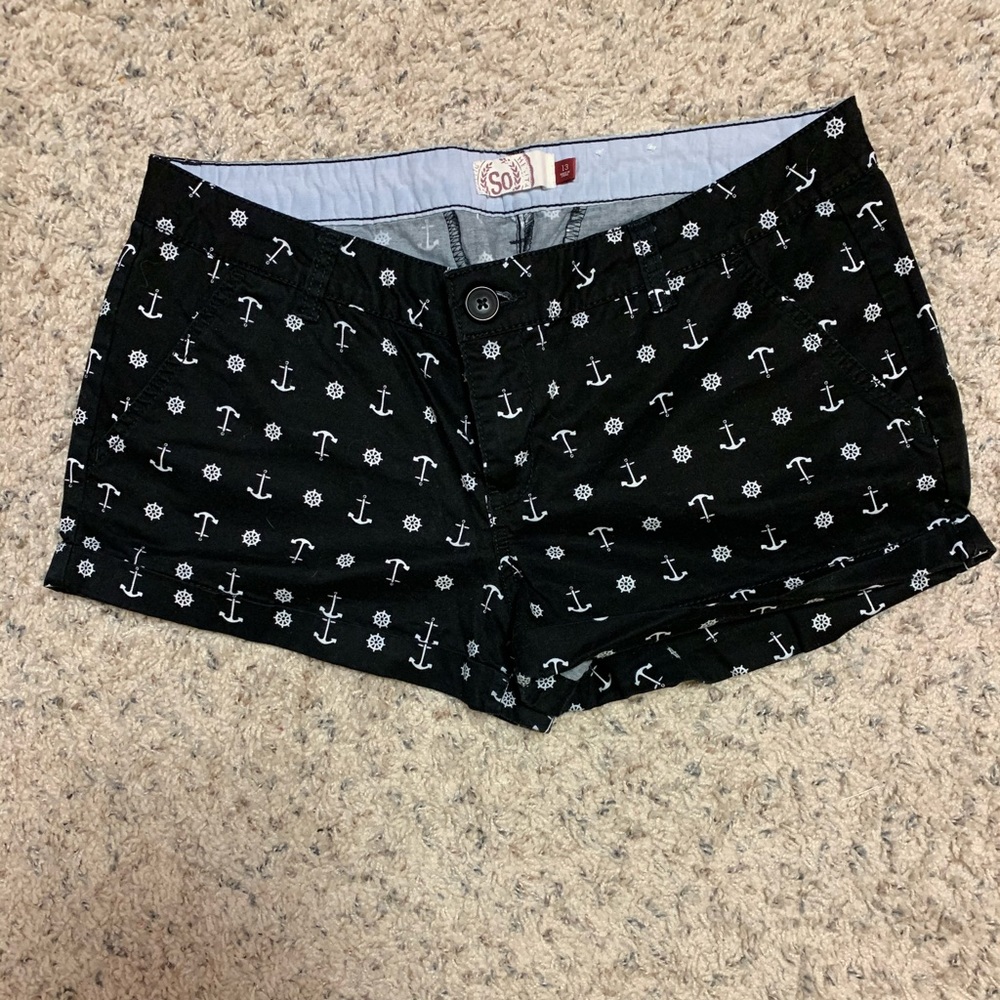 Anchor shorts